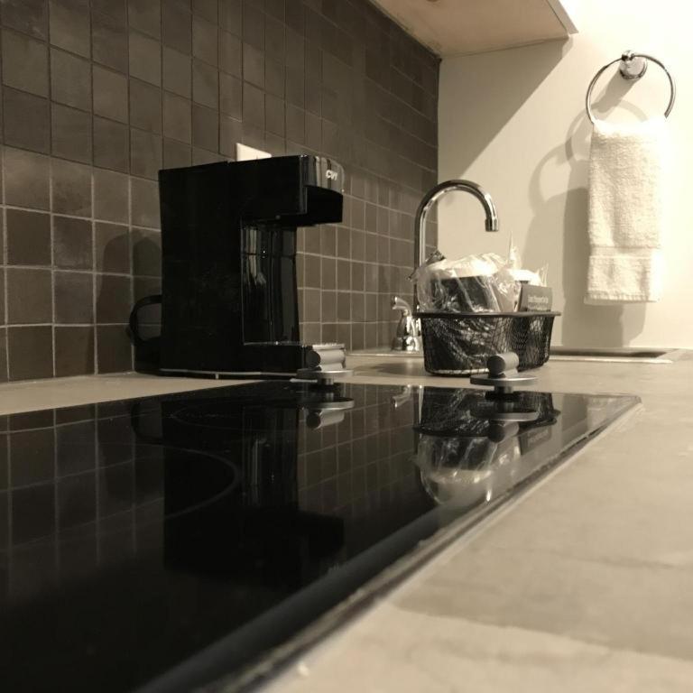 Hotel Bella Jersey Village Екстер'єр фото