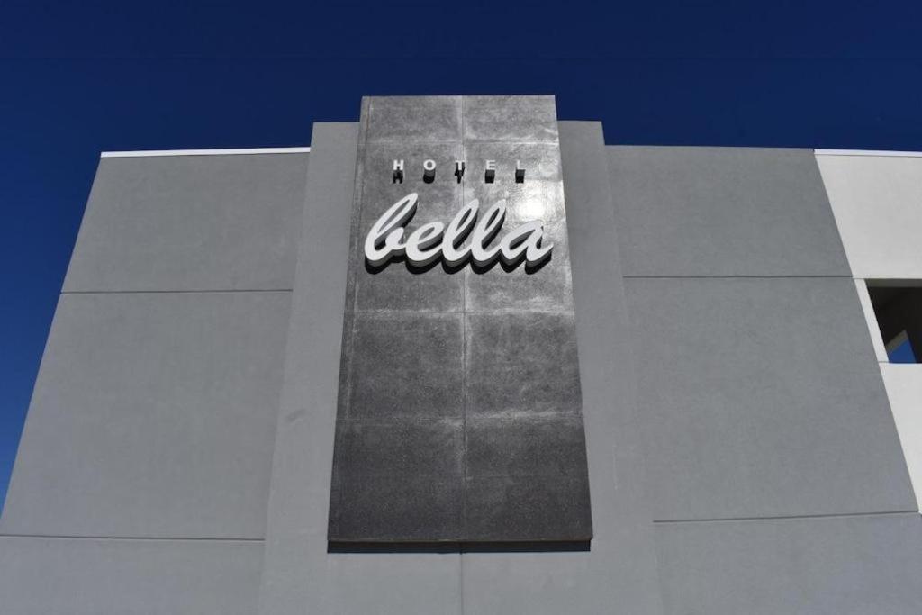 Hotel Bella Jersey Village Екстер'єр фото