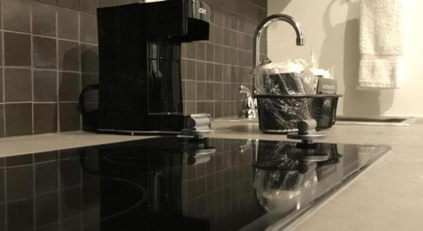 Hotel Bella Jersey Village Екстер'єр фото